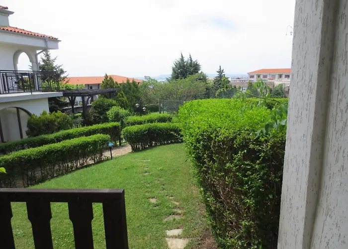 Breeze Complex Hotel