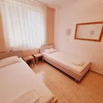 Breeze Complex