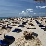 Хотел Breeze Complex 4*