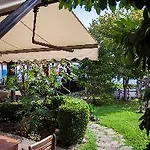 Breeze Complex